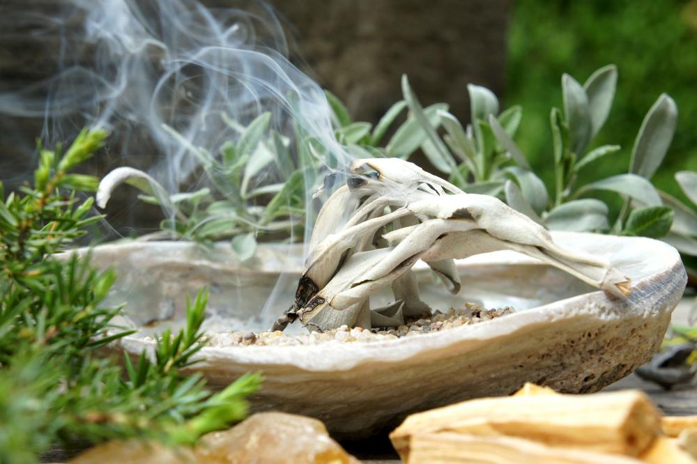 Purification des lieux à Rieux
